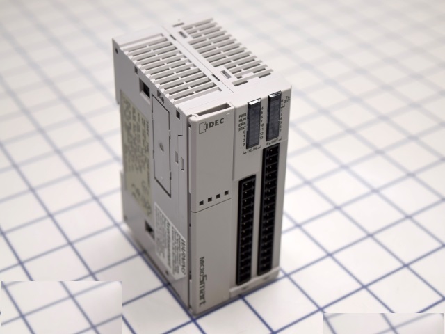 Picture of Bộ điều khiển lập trình PLC CPU IDEC FC4A-D20RS1