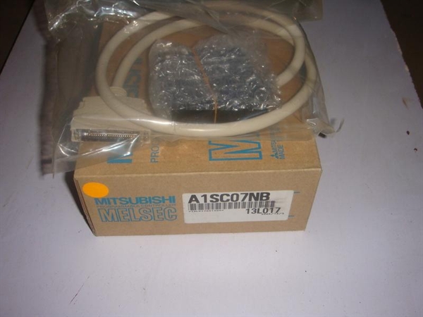 Picture of  Cáp mở rộng Mitsubishi A1SC07NB