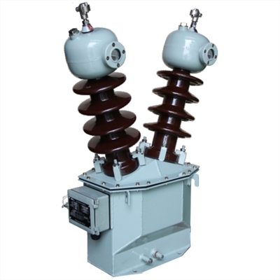 Picture of Máy biến điện áp nguồn EMIC ngâm dầu 24kV 2 sứ PT22-1HODxS