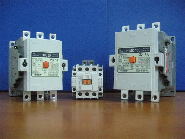 Picture for category Phụ kiện Contactor