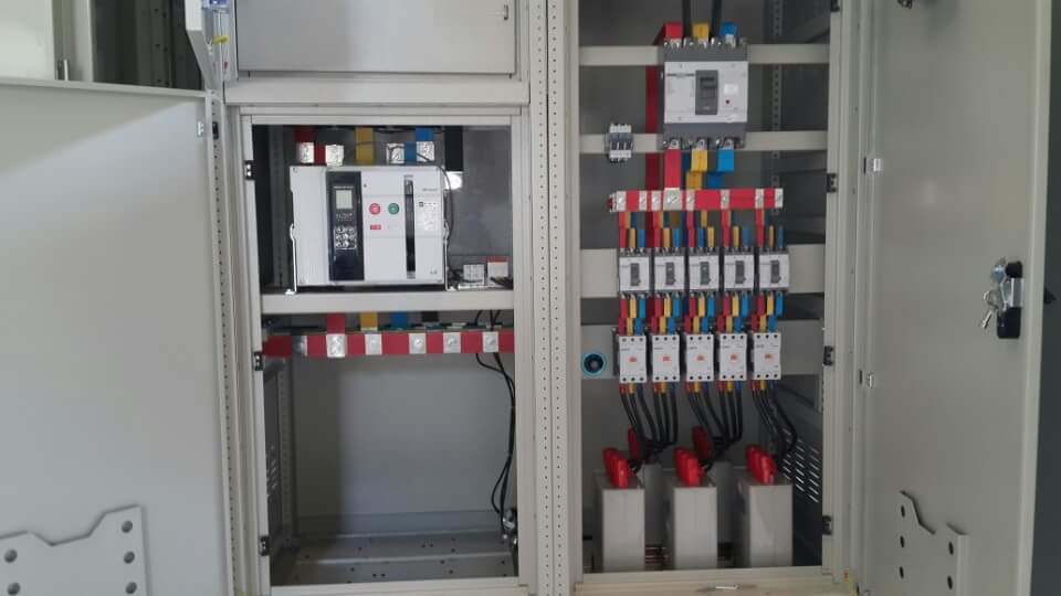 Picture of Tủ phân phối dùng máy cắt ACB 1600A